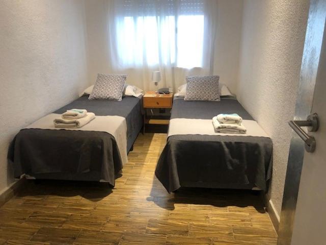 Hotel Berlin 삐나마르 외부 사진