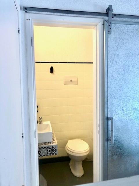 Hotel Berlin 삐나마르 외부 사진