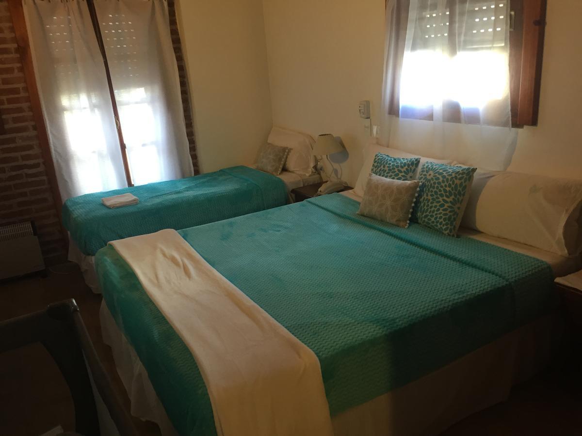 Hotel Berlin 삐나마르 외부 사진
