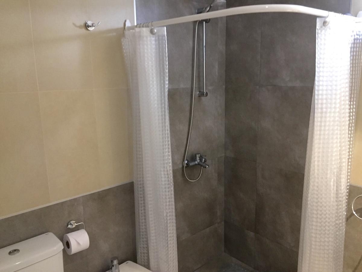 Hotel Berlin 삐나마르 외부 사진