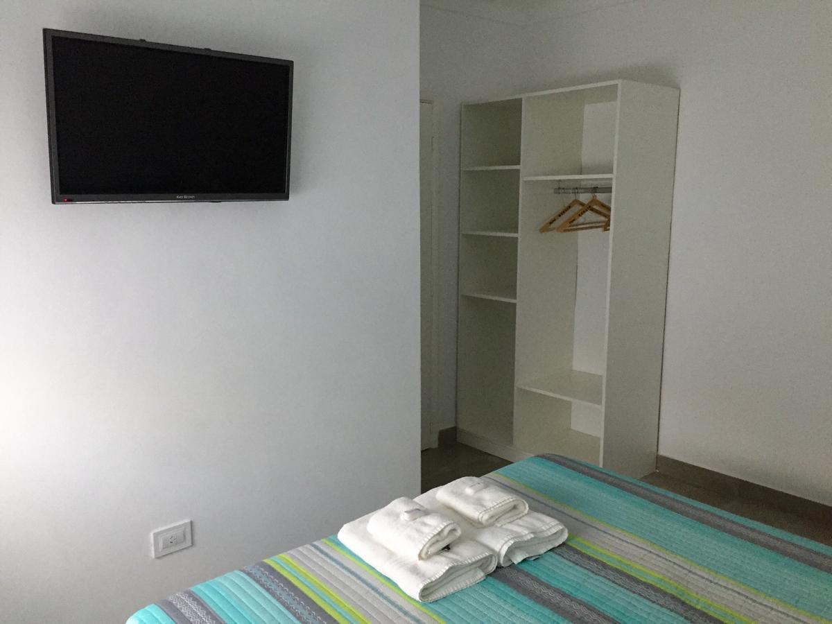 Hotel Berlin 삐나마르 외부 사진