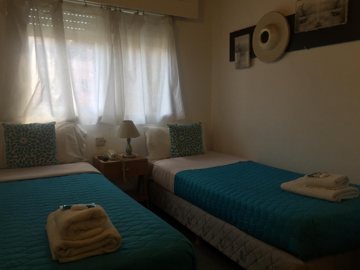 Hotel Berlin 삐나마르 외부 사진